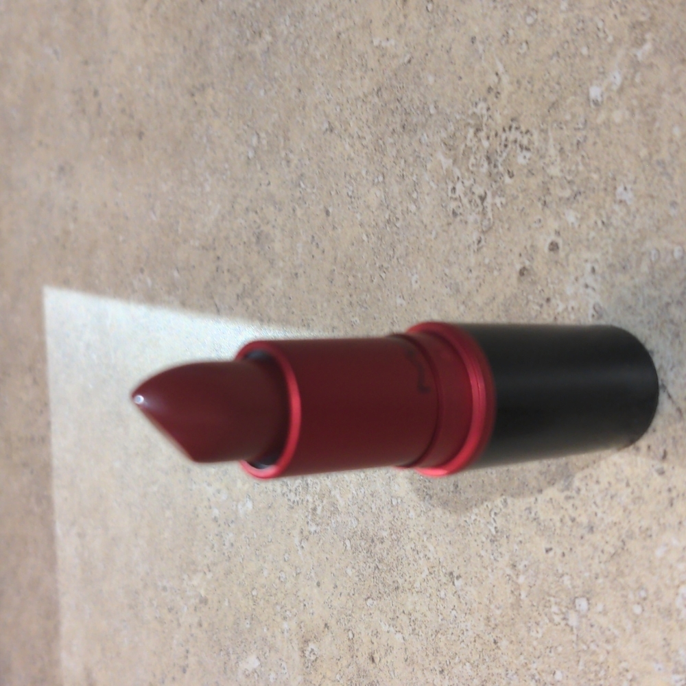 Mac lipstick - Picture 3 of 5